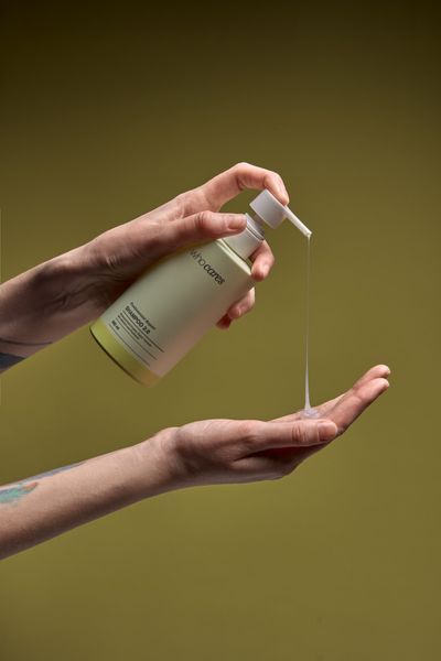 Шампунь для глибокого очищення шкіри голови WhoCares Shampoo 2.0 Fundamental Repair, 300 мл 10878 фото