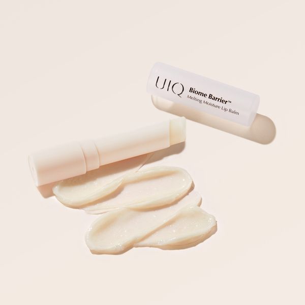 Зволожувальний бальзам для губ UIQ Biome Barrier&trade; Melting Moisture Lip Balm Original 3,2 г 10438 фото